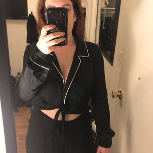 Aritizia Wilfred pajama style blouse